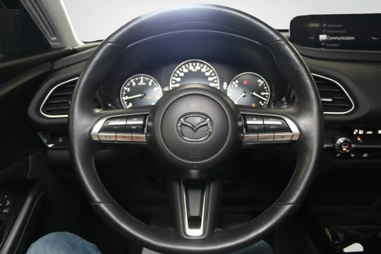 Mazda CX-30 снимка Mazda CX-30