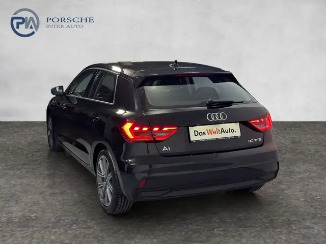 Audi A1 view 4