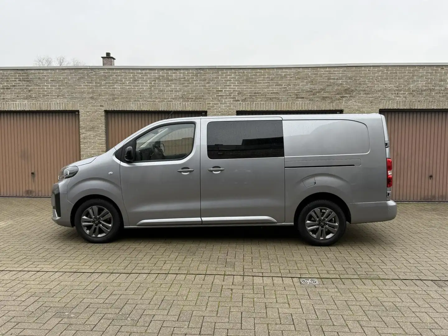 Citroen Jumpy Dubbel Cabine 2.0D 150PK *Trekhaak*Camera*Apple... - 2