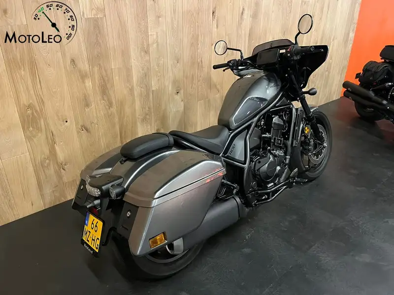 Honda CMX 1100 Rebel - foto 2