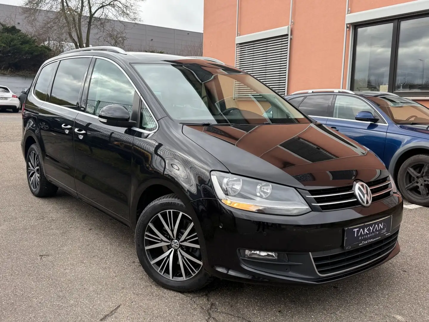 Volkswagen Sharan Comfortline BMT Allstar / 2.Hand / NAVI Schwarz - 1