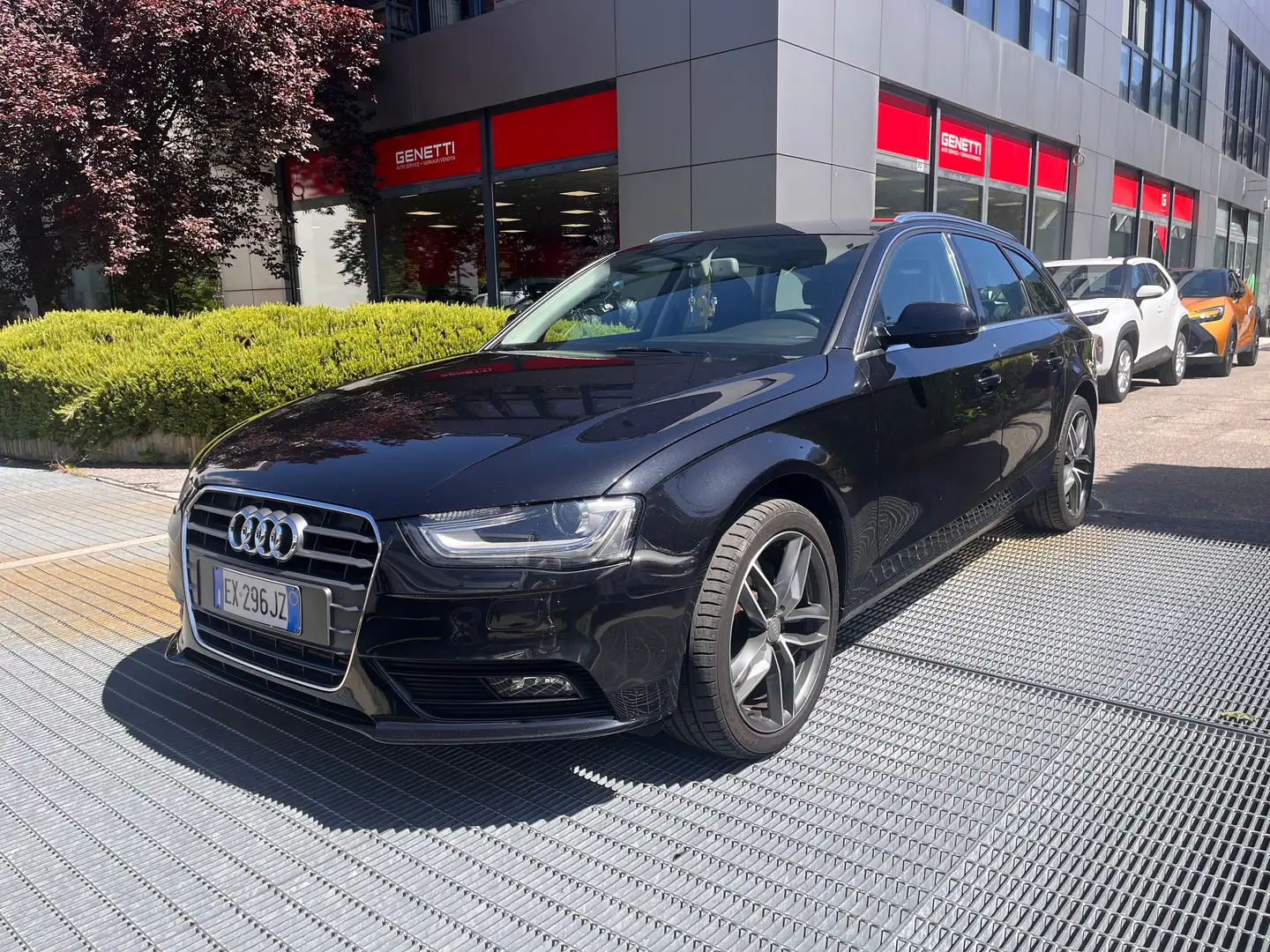 Audi A4 Avant 2.0 TDI 150cv Nero - 1