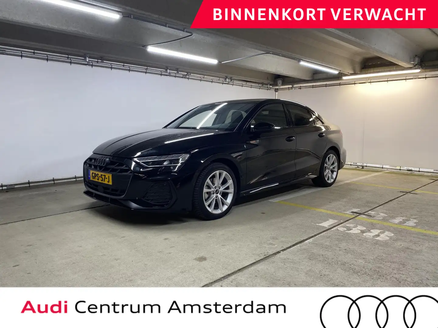 Audi A3 Limousine 30 TFSI S edition 116 pk S-tronic | Verl Zwart - 1