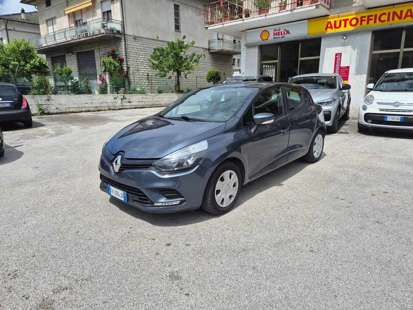 Renault Clio Clio 1.2 16v Zen 75cv#GPL dalla casa madre Grijs - 1