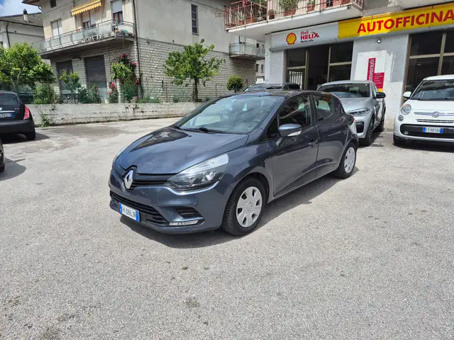 Renault Clio Clio 1.2 16v Zen 75cv#GPL dalla casa madre