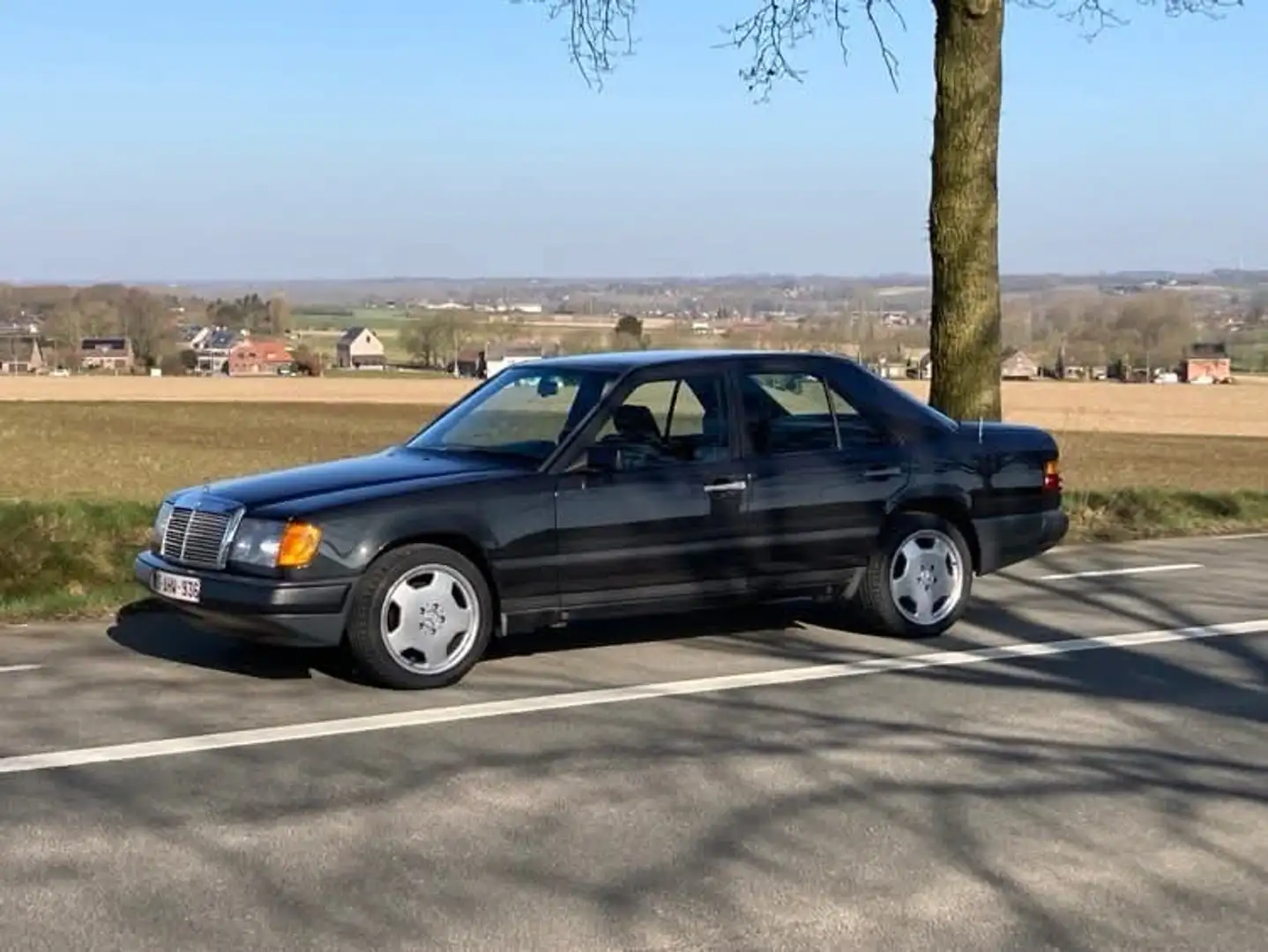 Mercedes-Benz E 230 230 E Negru - 2