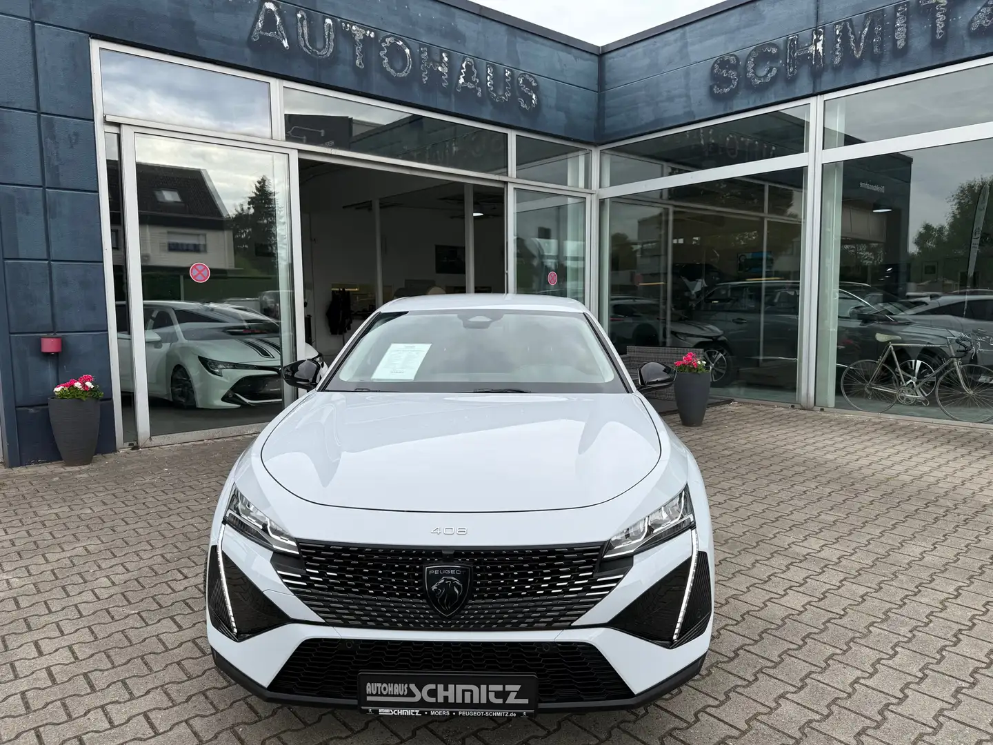 Peugeot 408 Hybrid 180 Allure360° Kamera, Frontscheiben - & S Weiß - 2