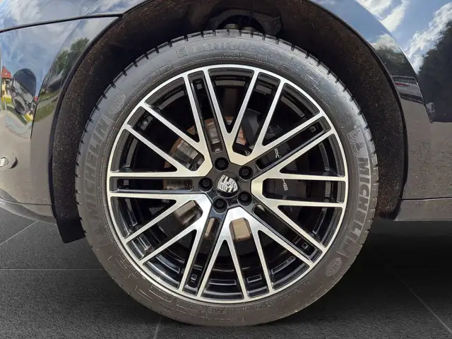 Porsche Macan Ansicht 18