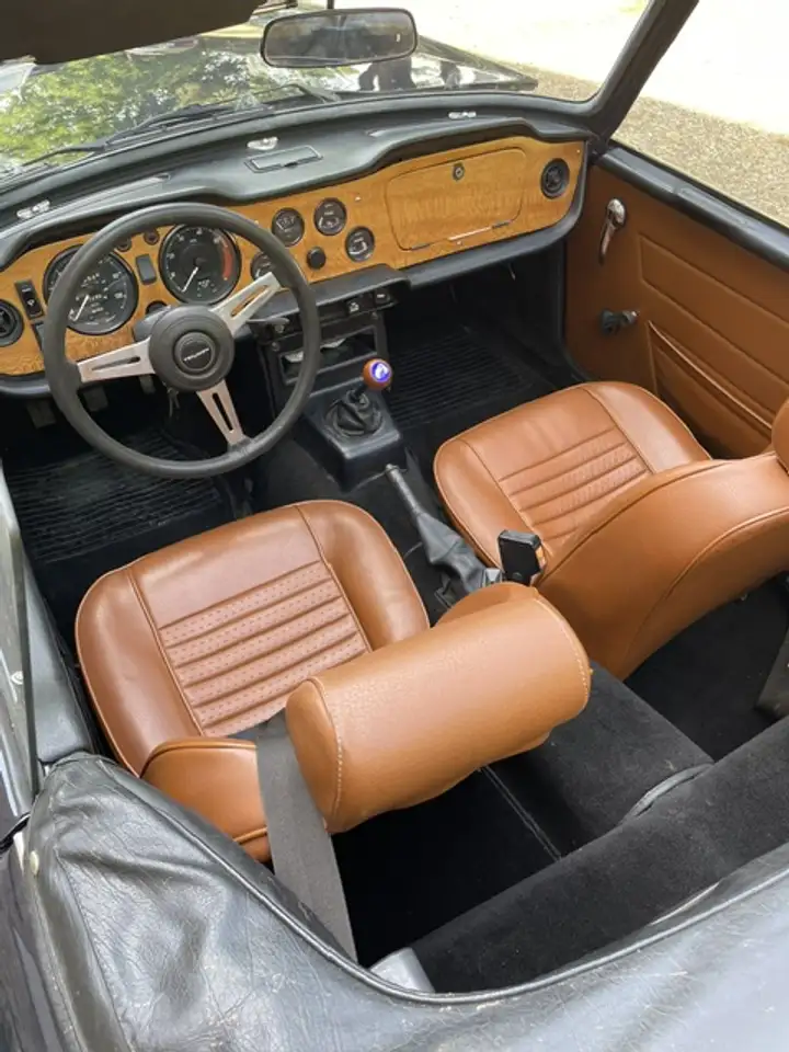 Triumph TR6, foto 9