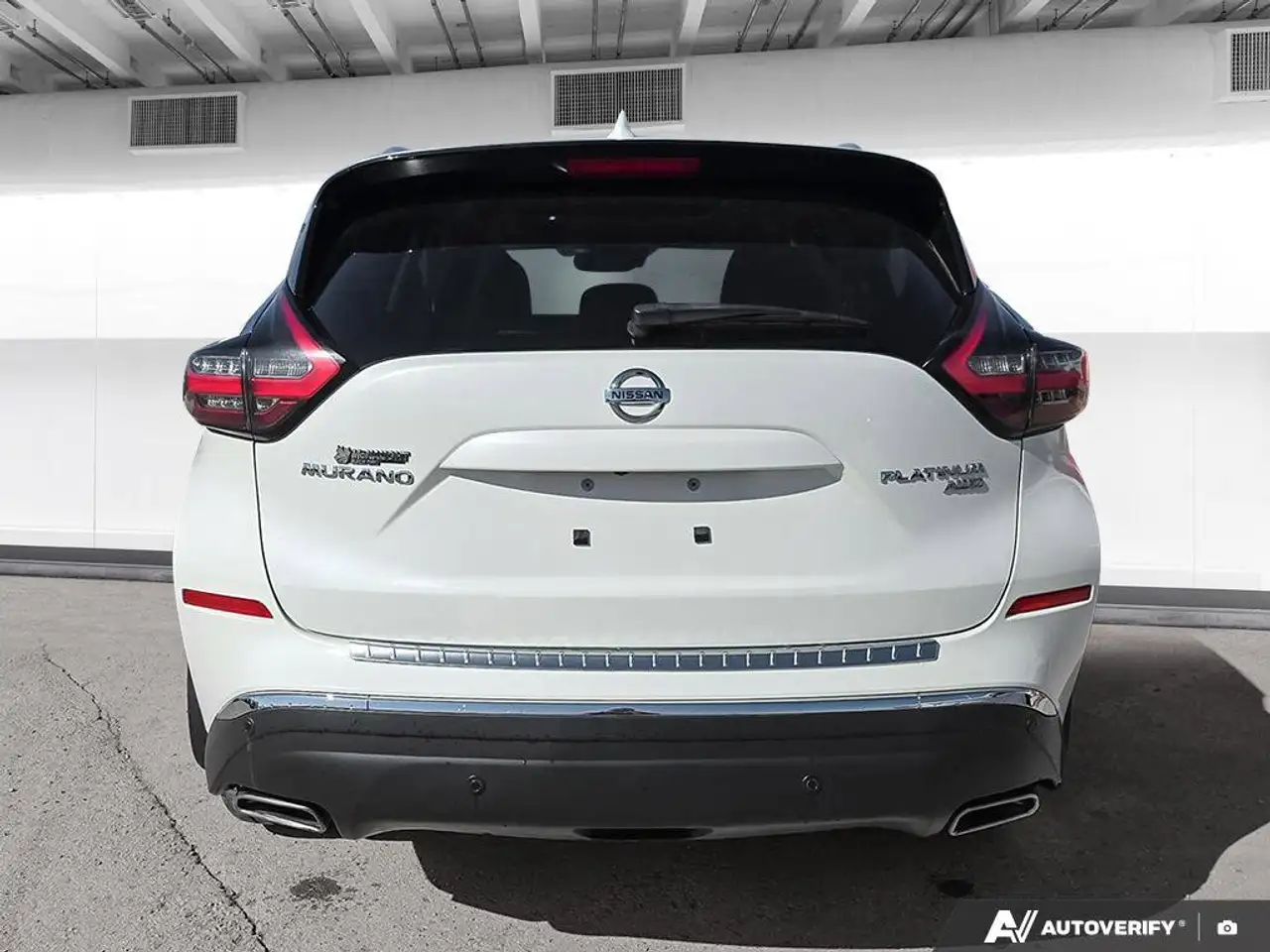 Nissan Murano снимка Nissan Murano