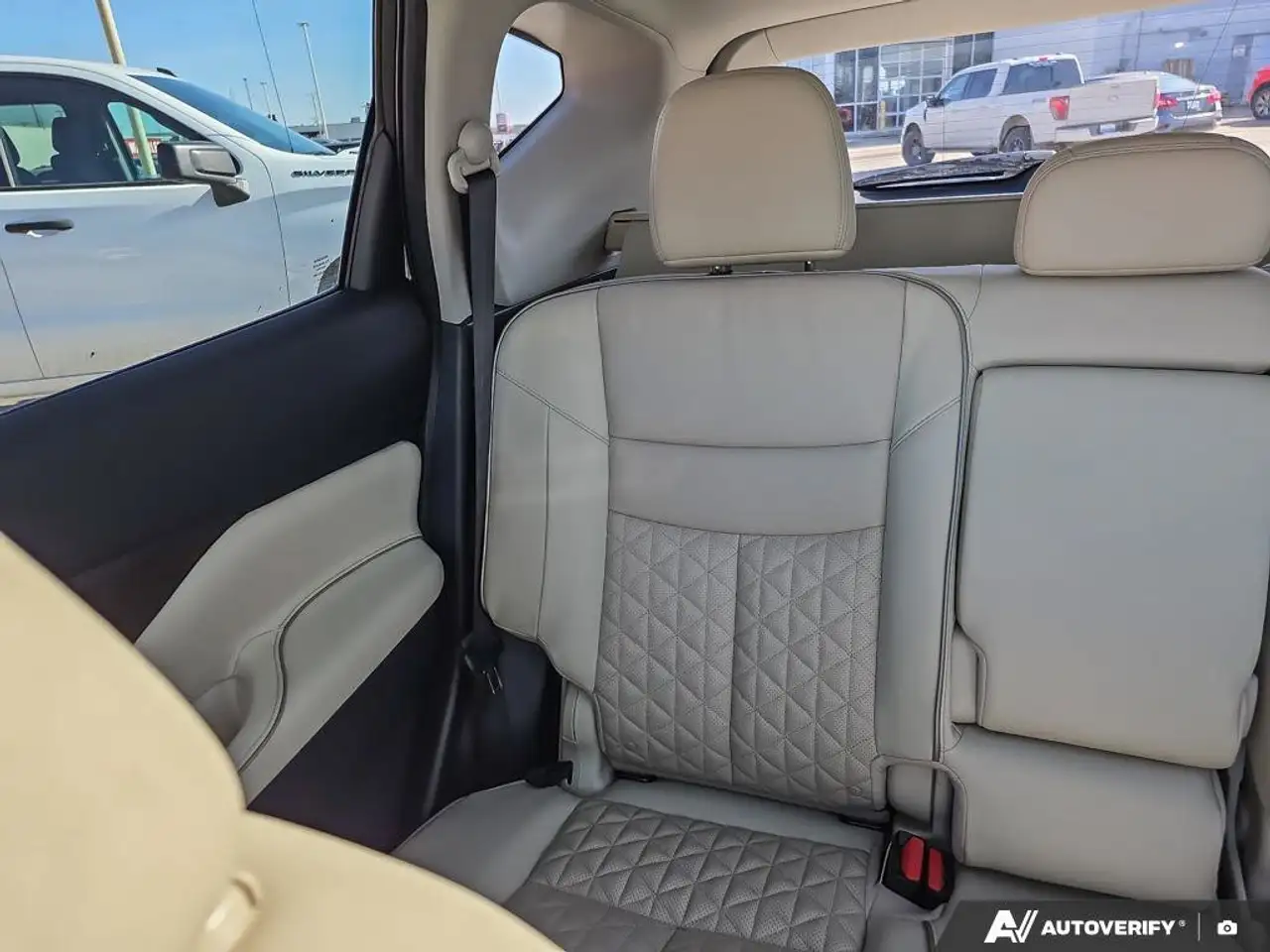 Nissan Murano снимка Nissan Murano