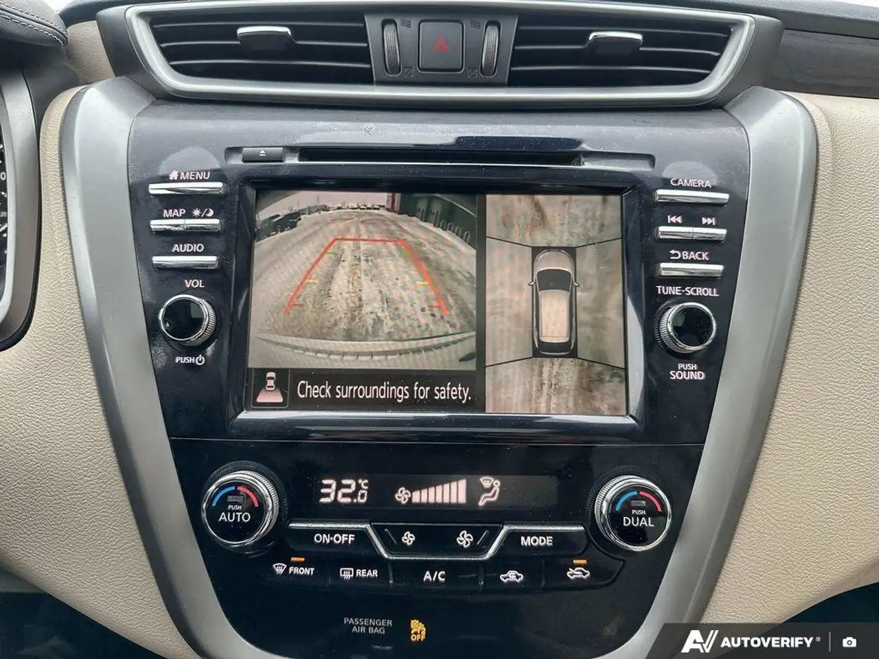 Nissan Murano снимка Nissan Murano