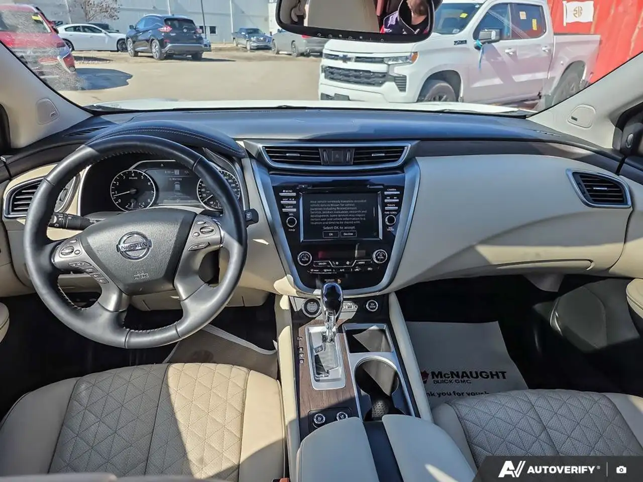 Nissan Murano снимка Nissan Murano