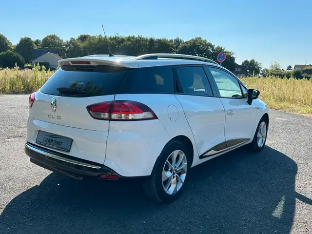 Renault Clio view 5