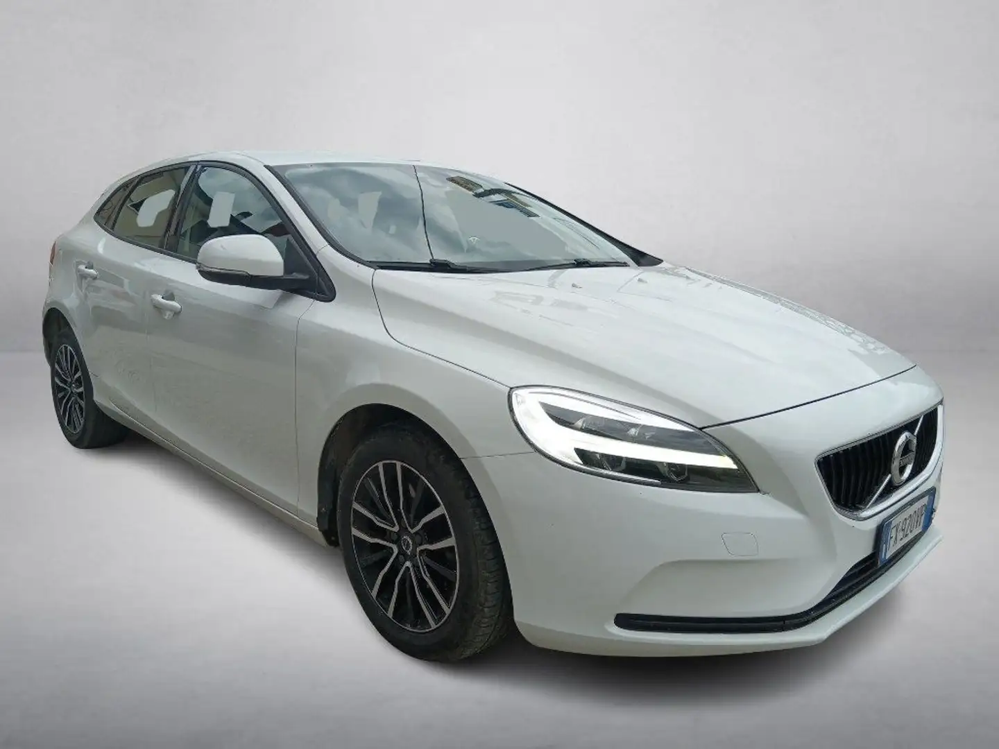Volvo V40 D2 Geartronic Business Plus Bianco - 2