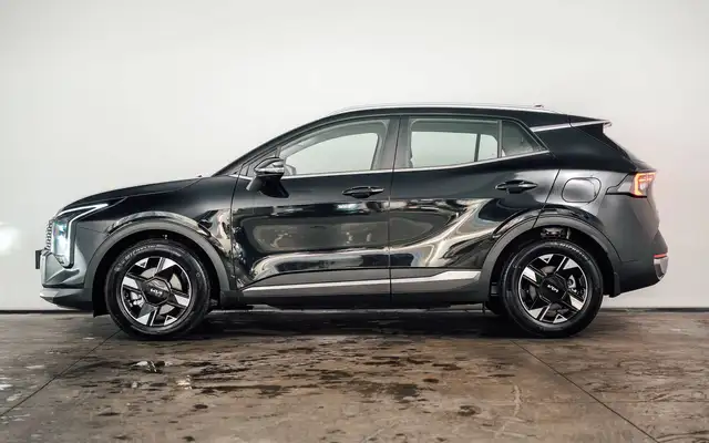 Kia Sportage view 2