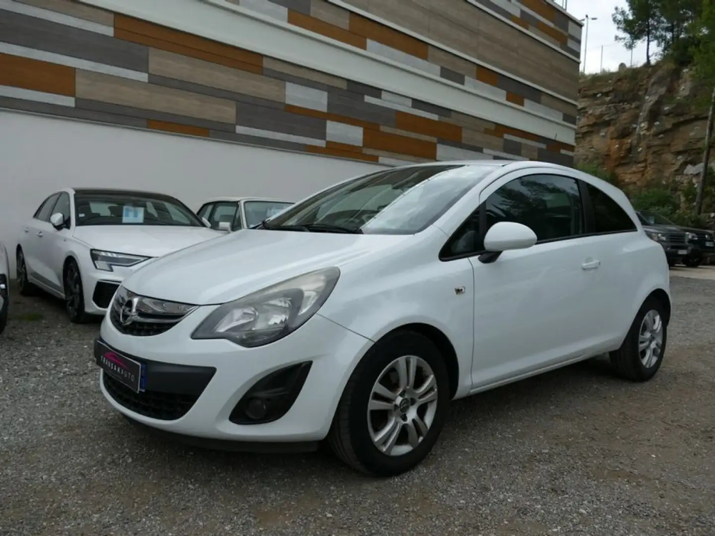 Opel Corsa 1.2 TWINPORT 85 Ch GRAPHITE BVM5 Weiß - 1