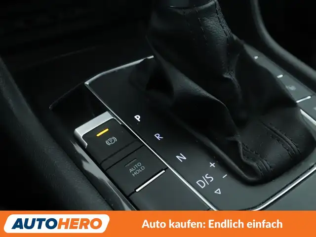Volkswagen Tiguan Allspace view 25