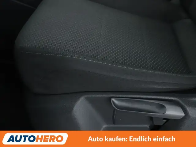 Volkswagen Tiguan Allspace view 30