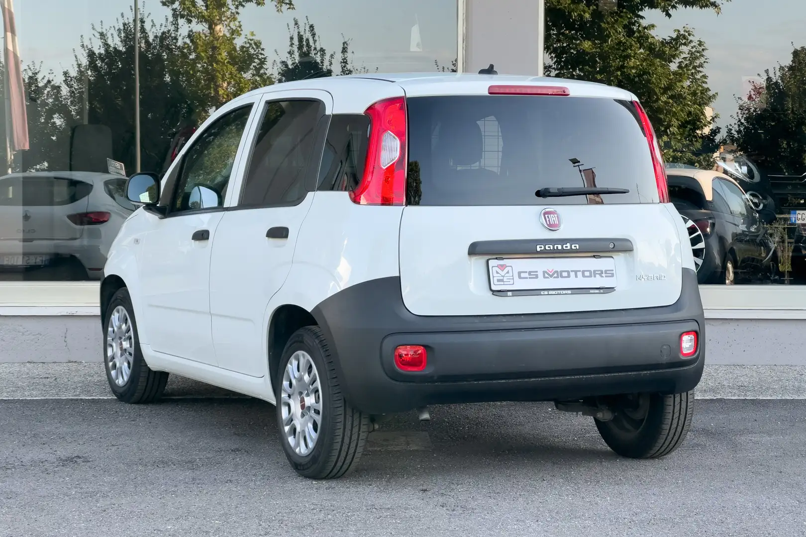 Fiat Panda Panda 1.0 hybrid E BENZINA VAN 2 POSTI Blanc - 2