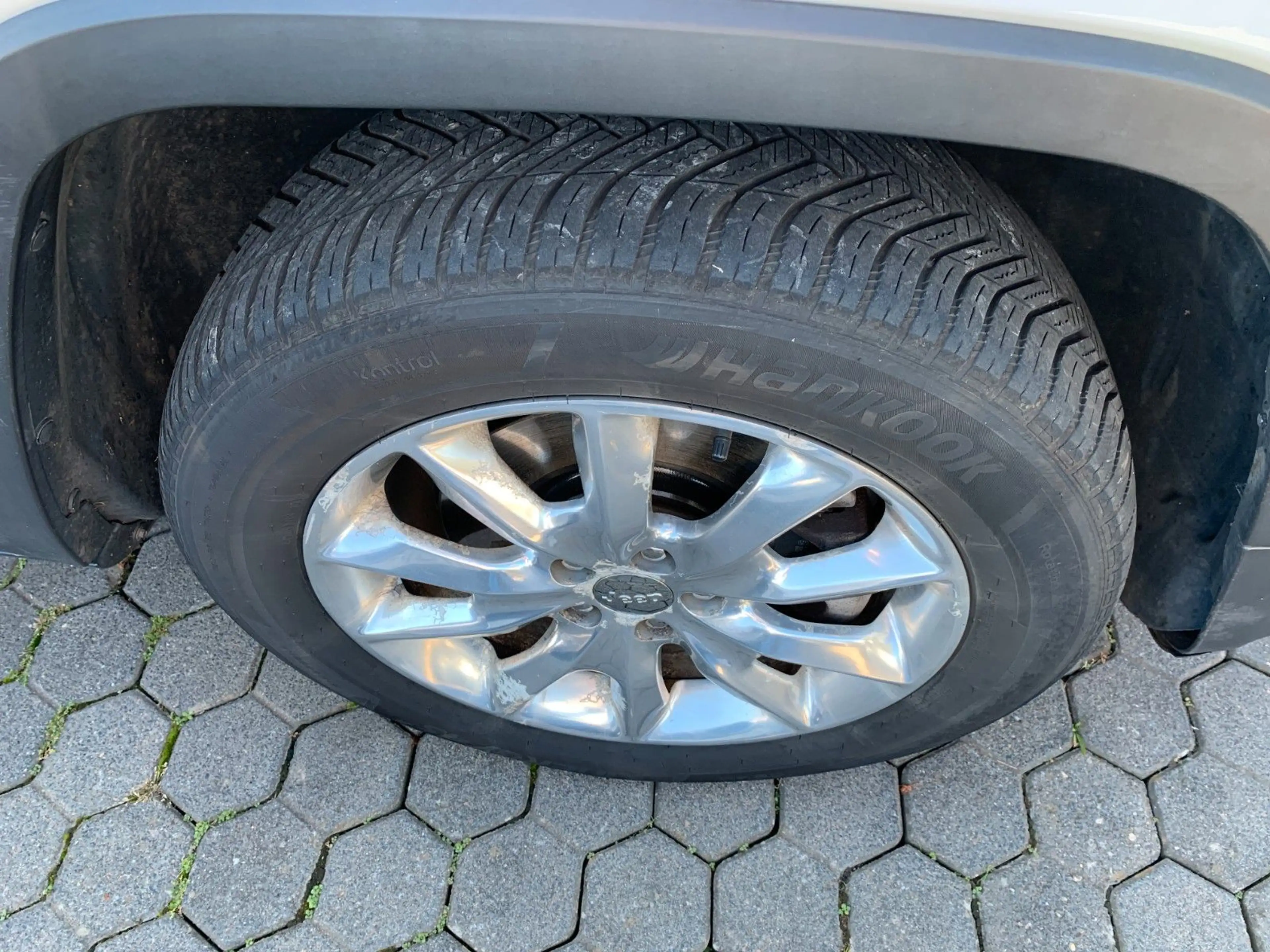 Jeep Cherokee Limited 4WD*Cam*Leder*PanDach* — photo 4