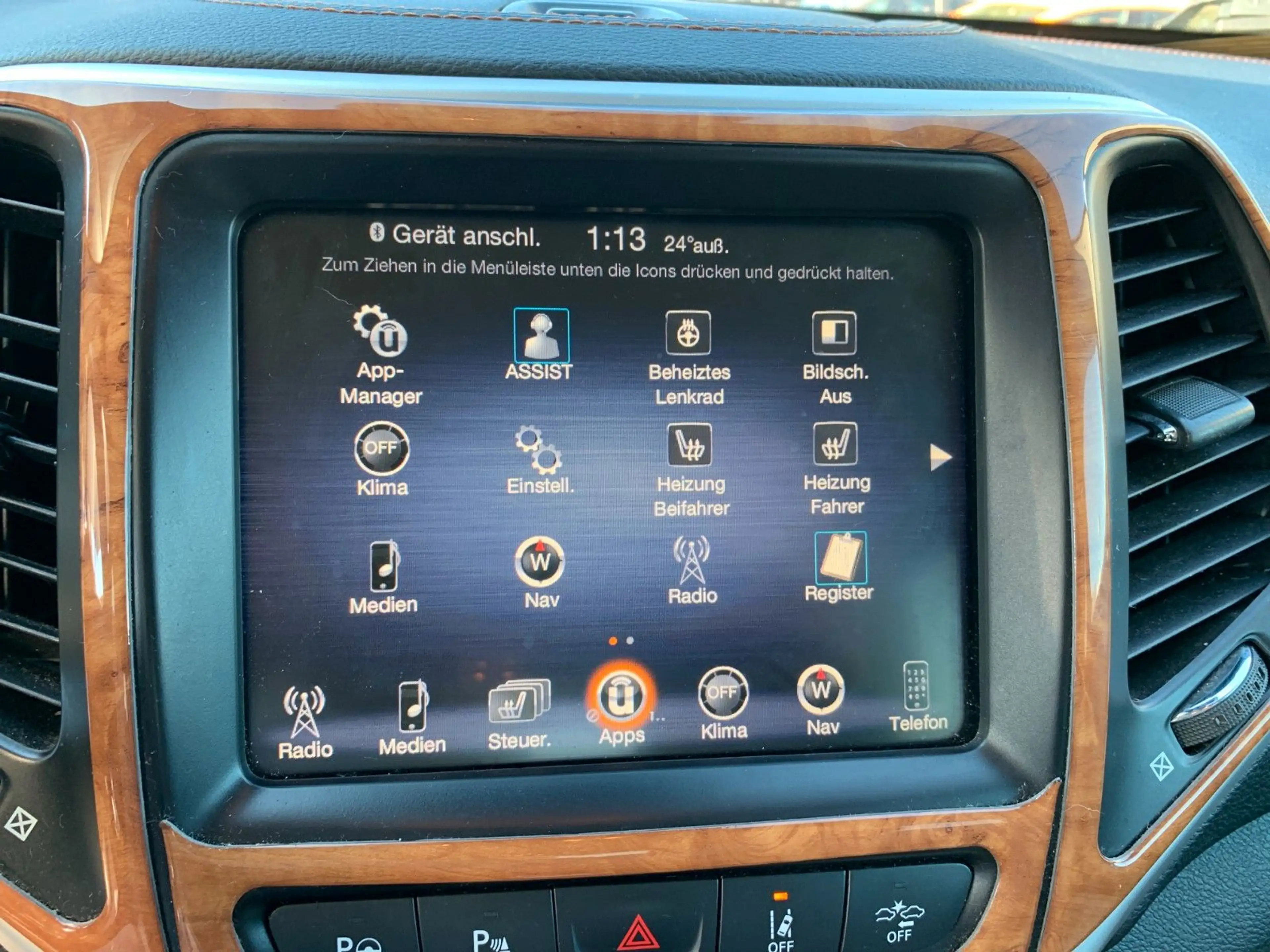 Jeep Cherokee Limited 4WD*Cam*Leder*PanDach* — photo 28
