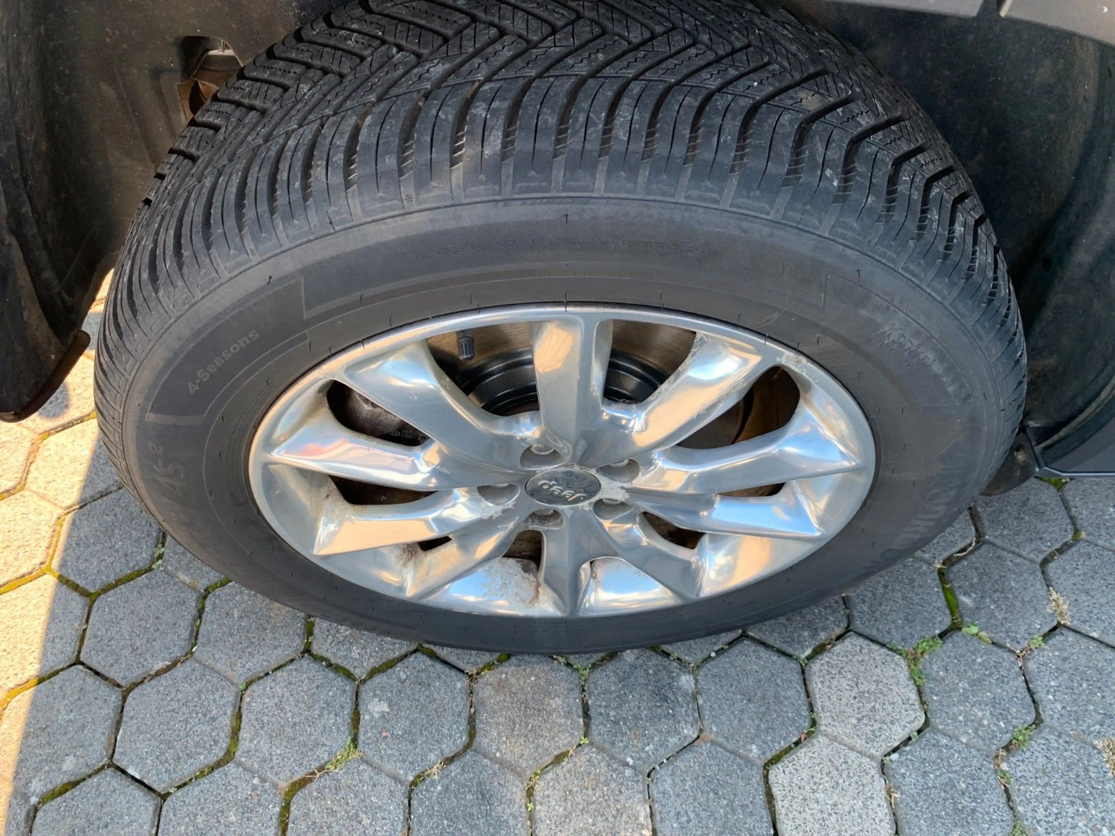 Jeep Cherokee Limited 4WD*Cam*Leder*PanDach* — photo 7