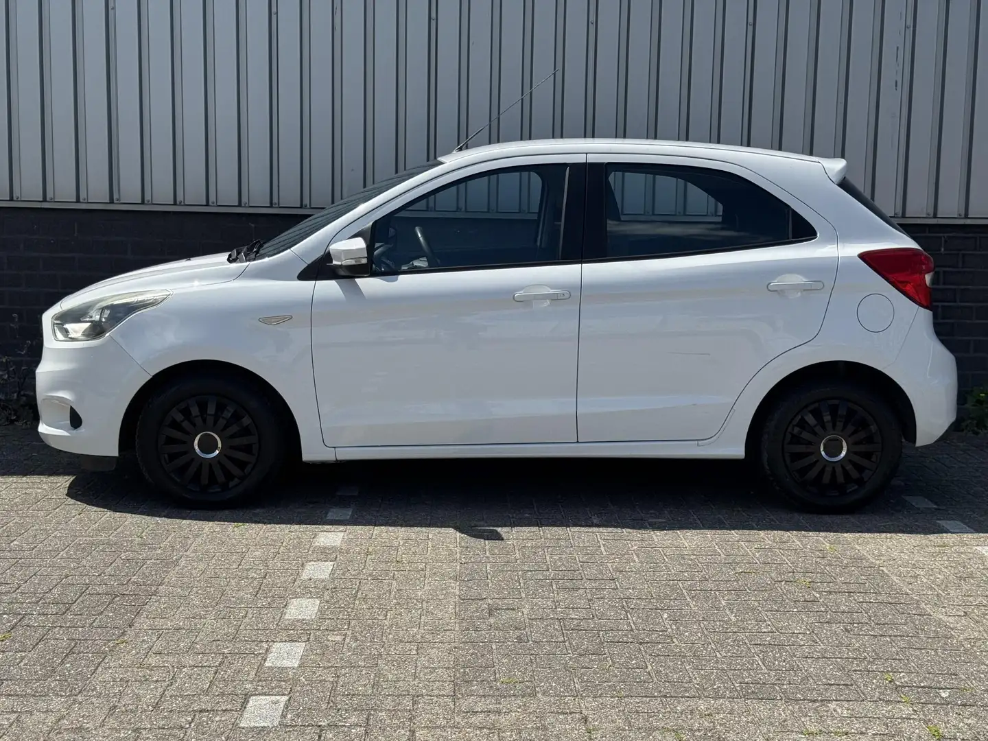 Ford Ka/Ka+ 1.2 Trend Essential Airco | Cruise Control | 5-deu Weiß - 2