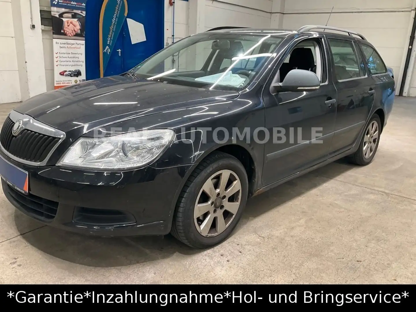 Skoda Octavia 1.6 TDI Combi *TÜV 06-2026*PDC*KLIMA*EU5 Schwarz - 1