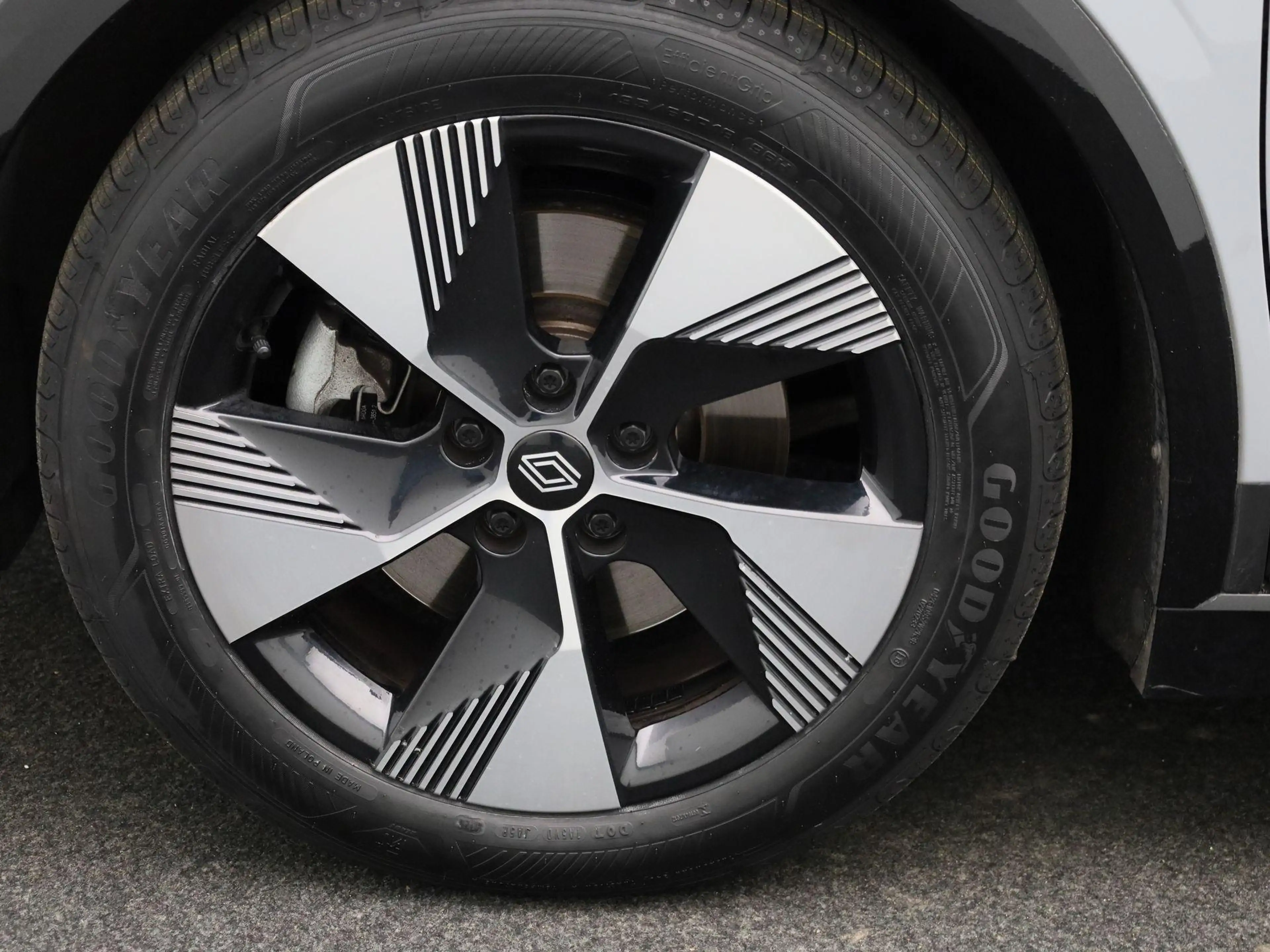 Renault Megane E-Tech EV40 Boost Charge Equilibre Pack Comfort | Apple C — photo 13