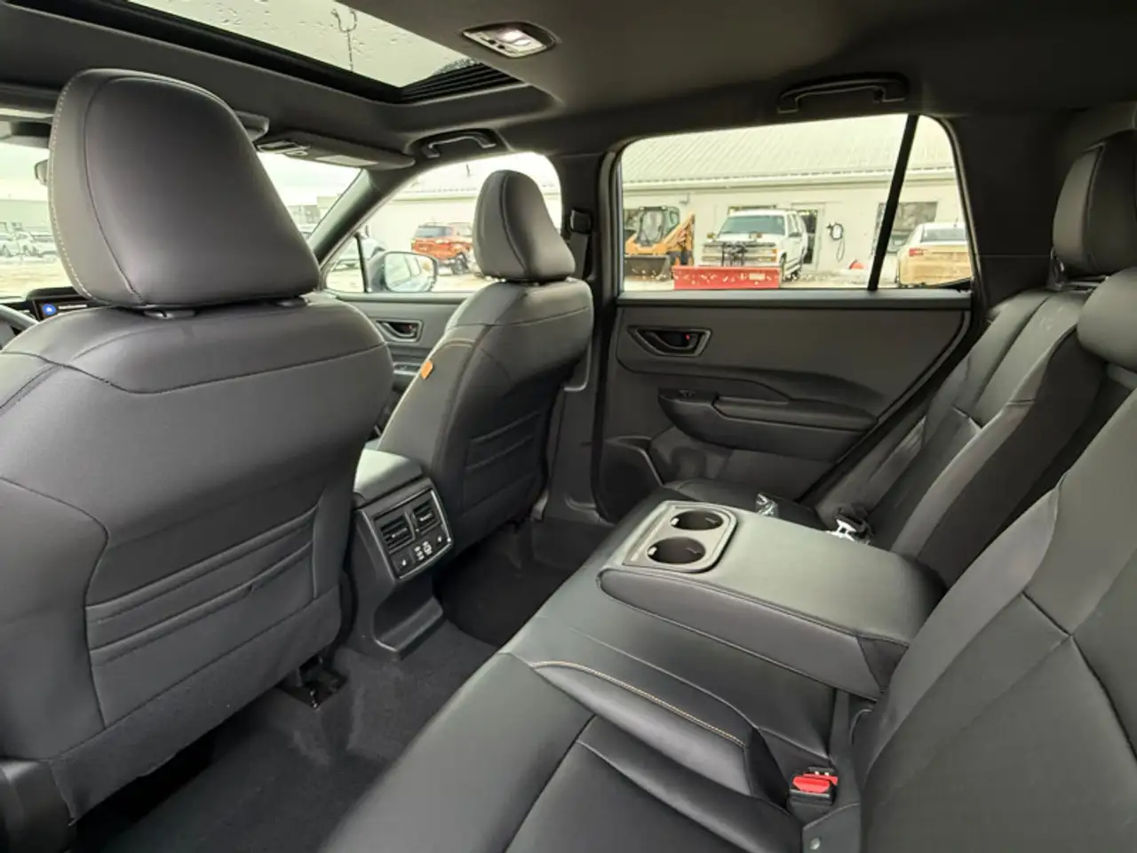 Subaru OUTBACK снимка Subaru OUTBACK
