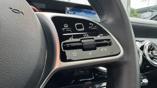 Mercedes-Benz A-Class view 24