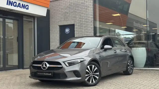Mercedes-Benz A-Class view 3