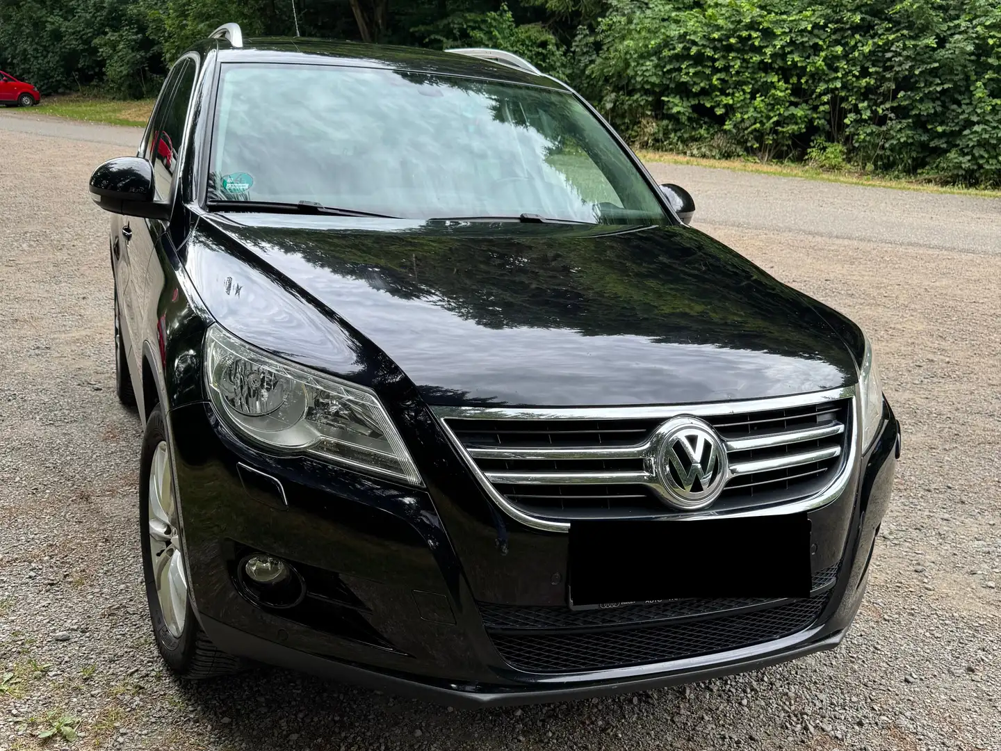 Volkswagen Tiguan Tiguan 2.0 TDI DPF BlueMotion Technology Team Schwarz - 1