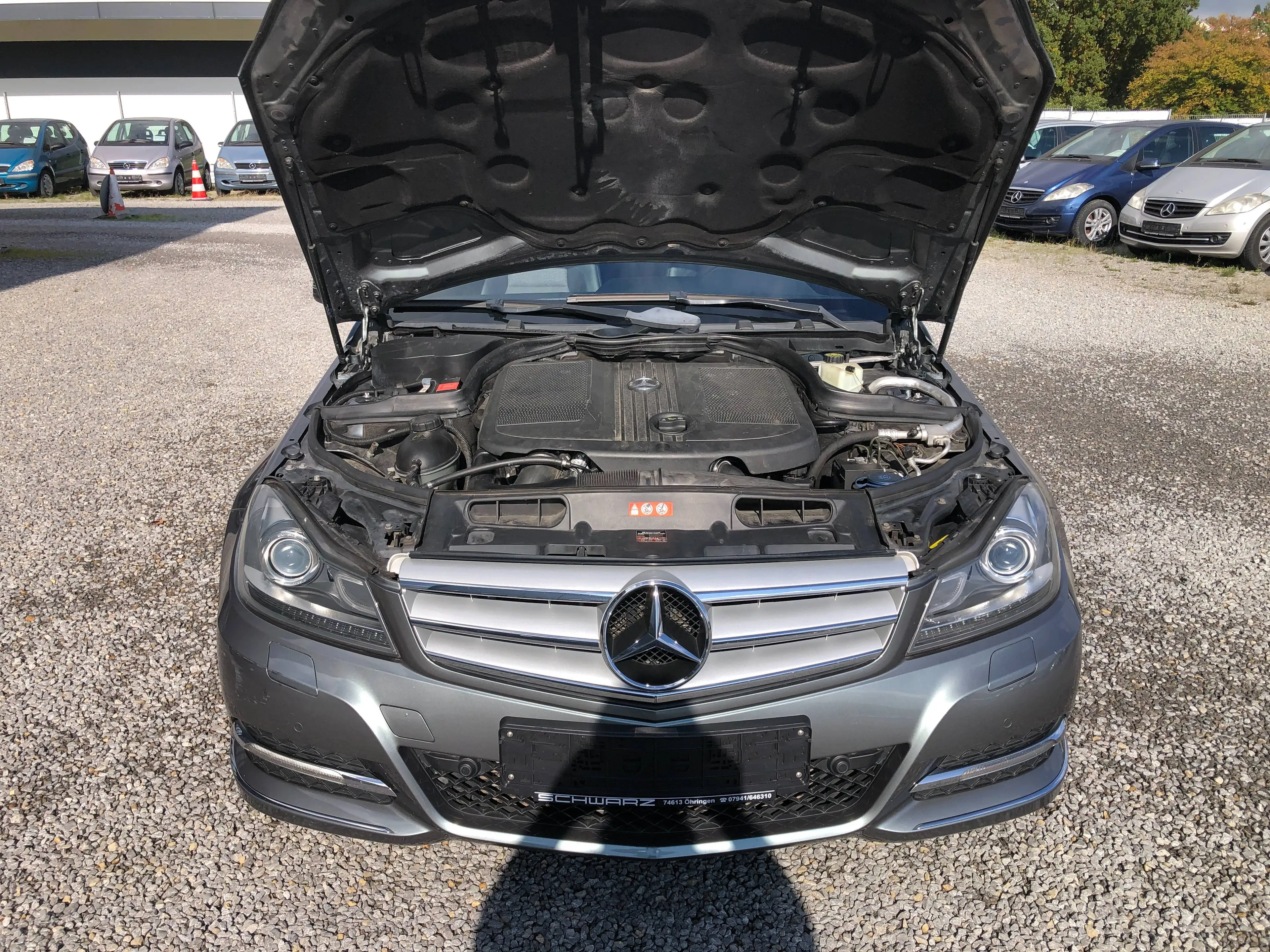 Mercedes-Benz C 250 CDI T BlueEFFICIENCY*AHK*Bi-Xenon*COMAND*3.Hand* — photo 3