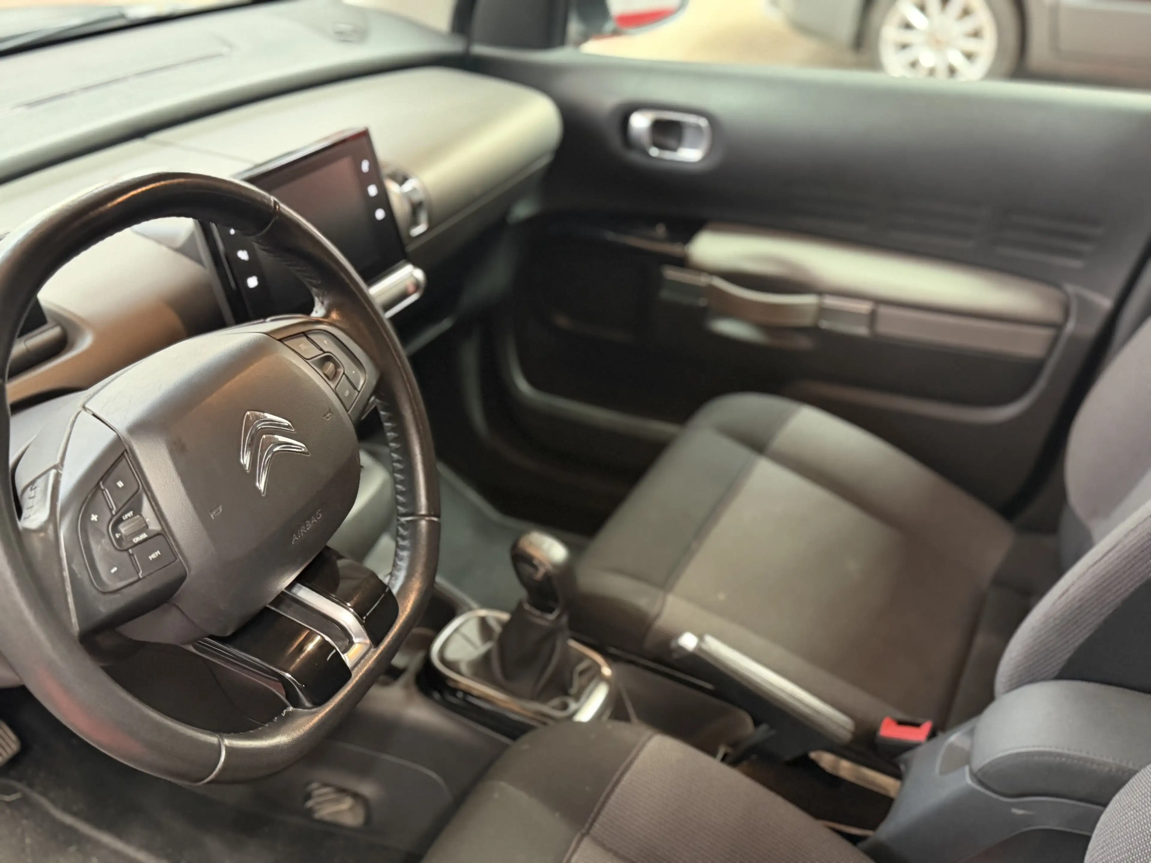 Citroen C4 Cactus C4 Cactus 1.6 BlueHDi Business GPS (Fleet) — photo 6