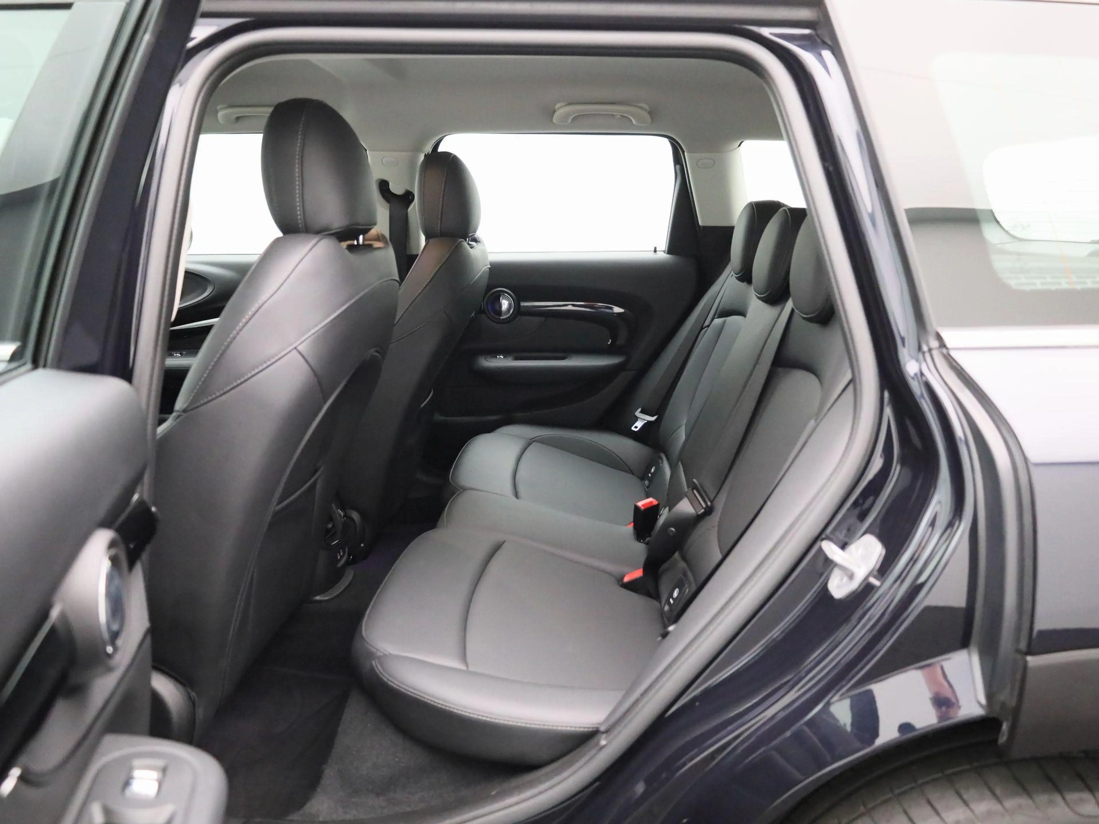 MINI Cooper Clubman 1.5 Classic Business Edition | WORDT VERWACHT | — photo 10