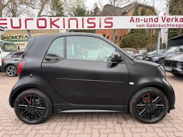 smart forTwo fortwo 66kW DCT BRABUS tailor made**pure black*