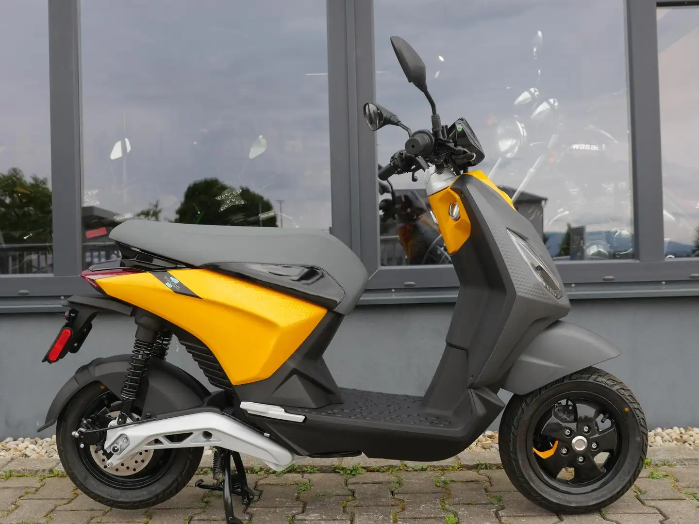 Piaggio Piaggio 1 1 One - Neu - Orange Sunshine - Lager - 1