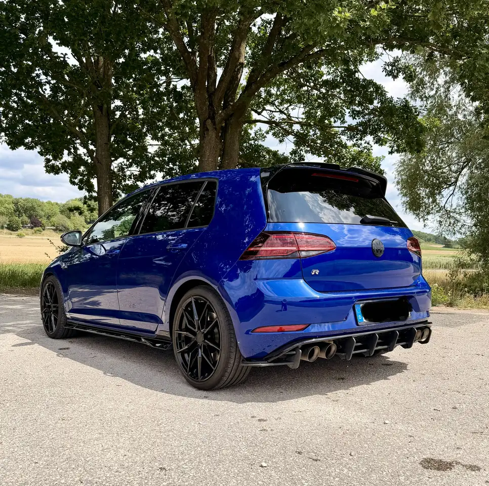 Volkswagen Golf R