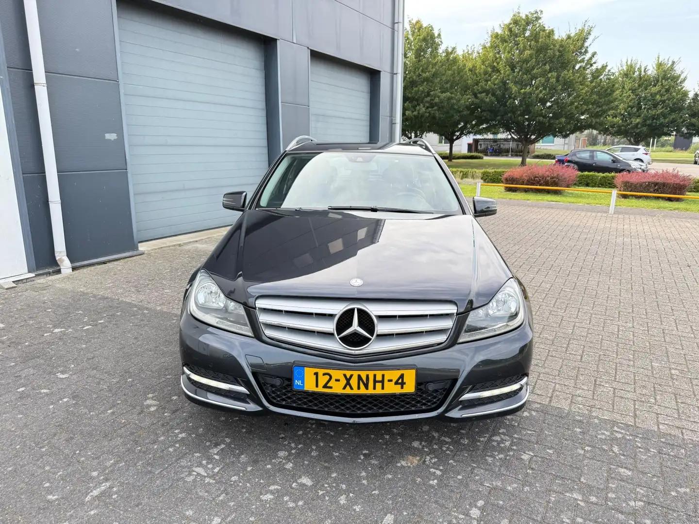 Mercedes-Benz C 180 Estate Business Class Avantgarde 2012 Zwart - 2