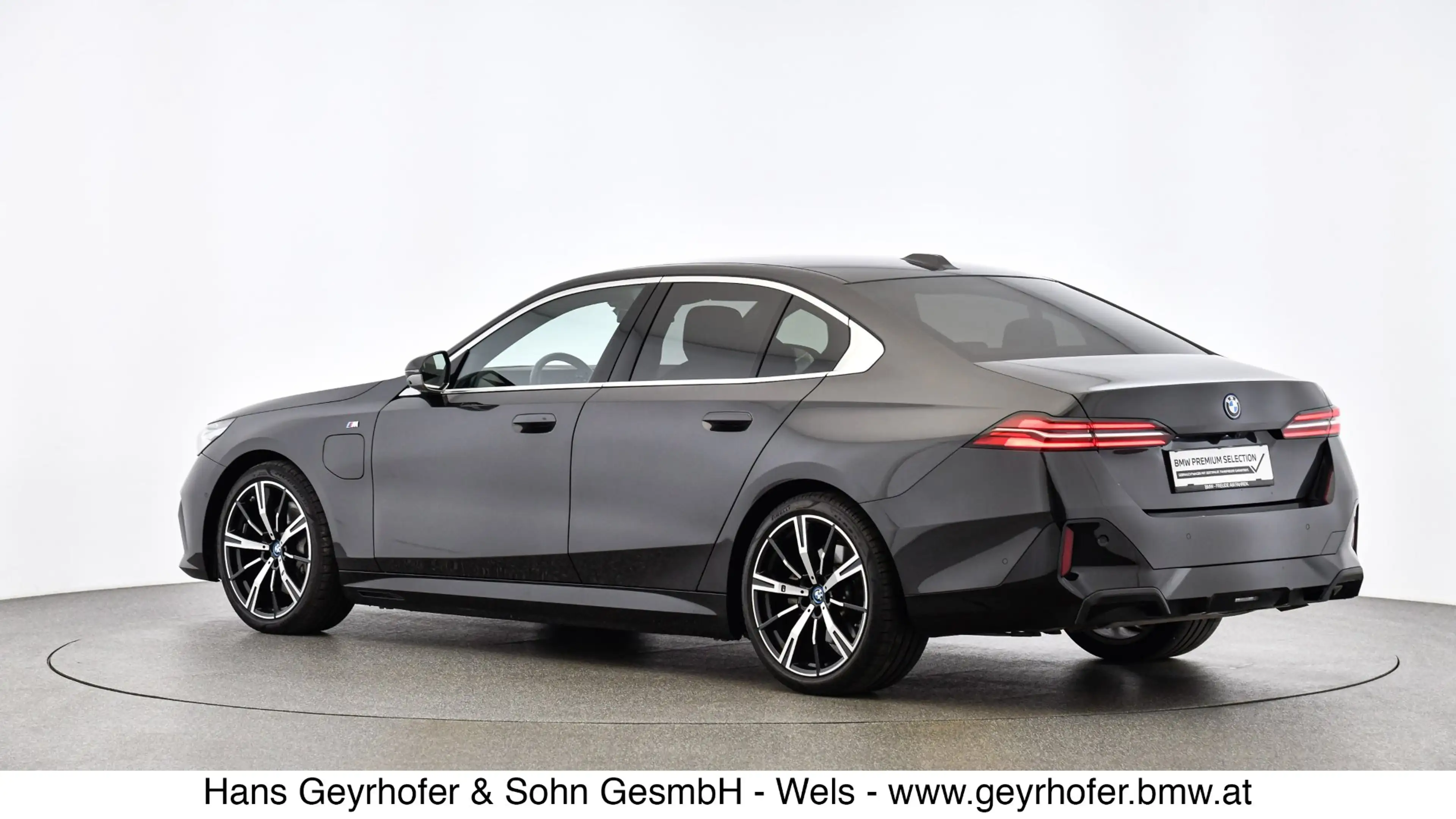 BMW 550 e xDrive *M-Paket/AHK/Sitzlüftung/Memorysitz/DA-Prof./360°* — photo 3