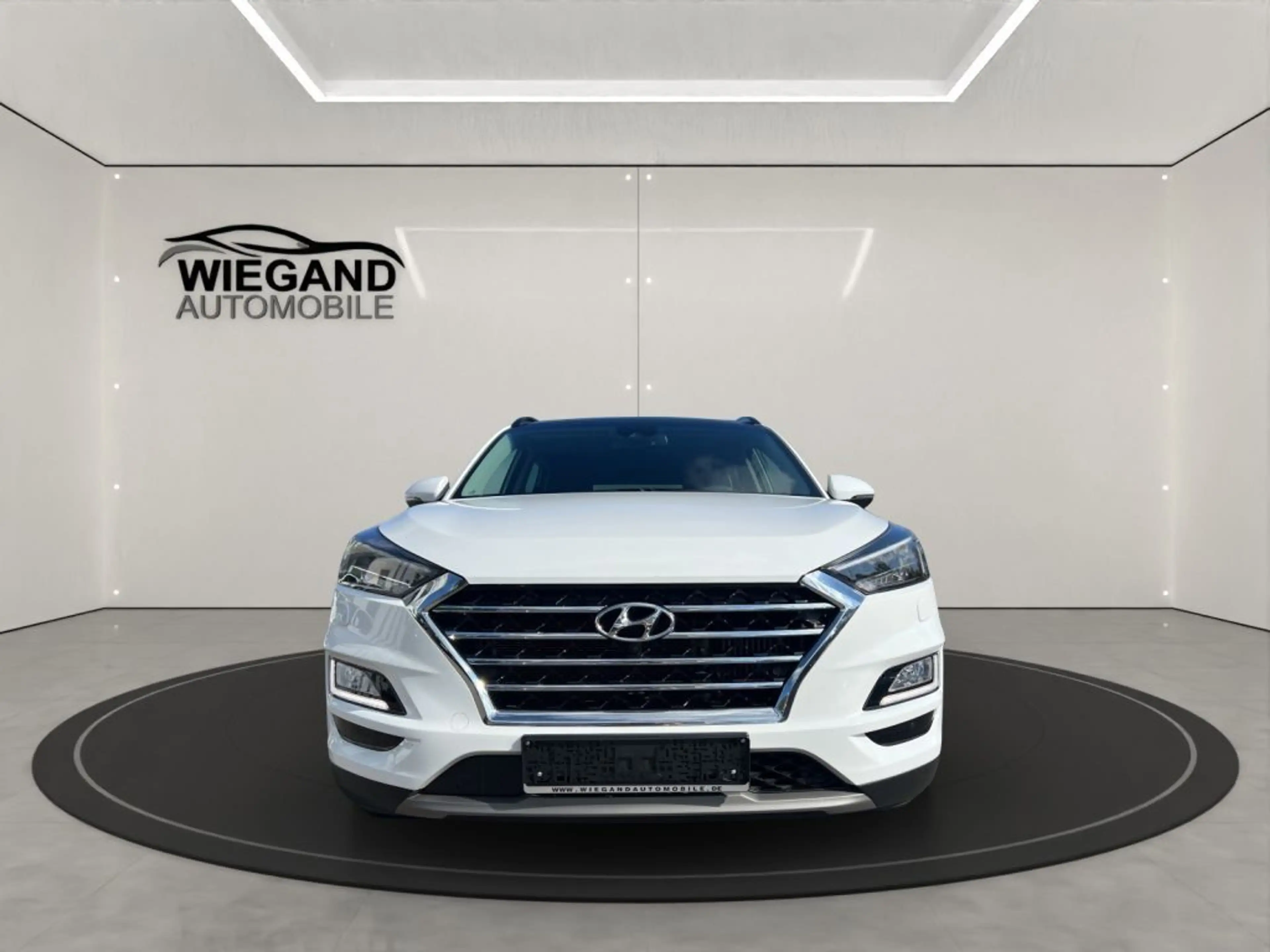 Hyundai TUCSON 1.6 GDi 4WD DCT Premium *Pano* — photo 8