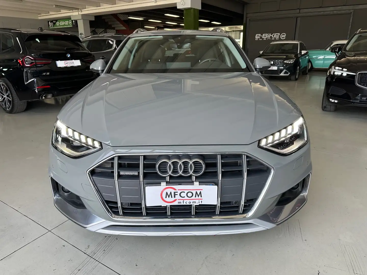 Audi A4 allroad Quattro 40 2.0 tdi mhev  Evo 204cv s-tronic Grigio - 2