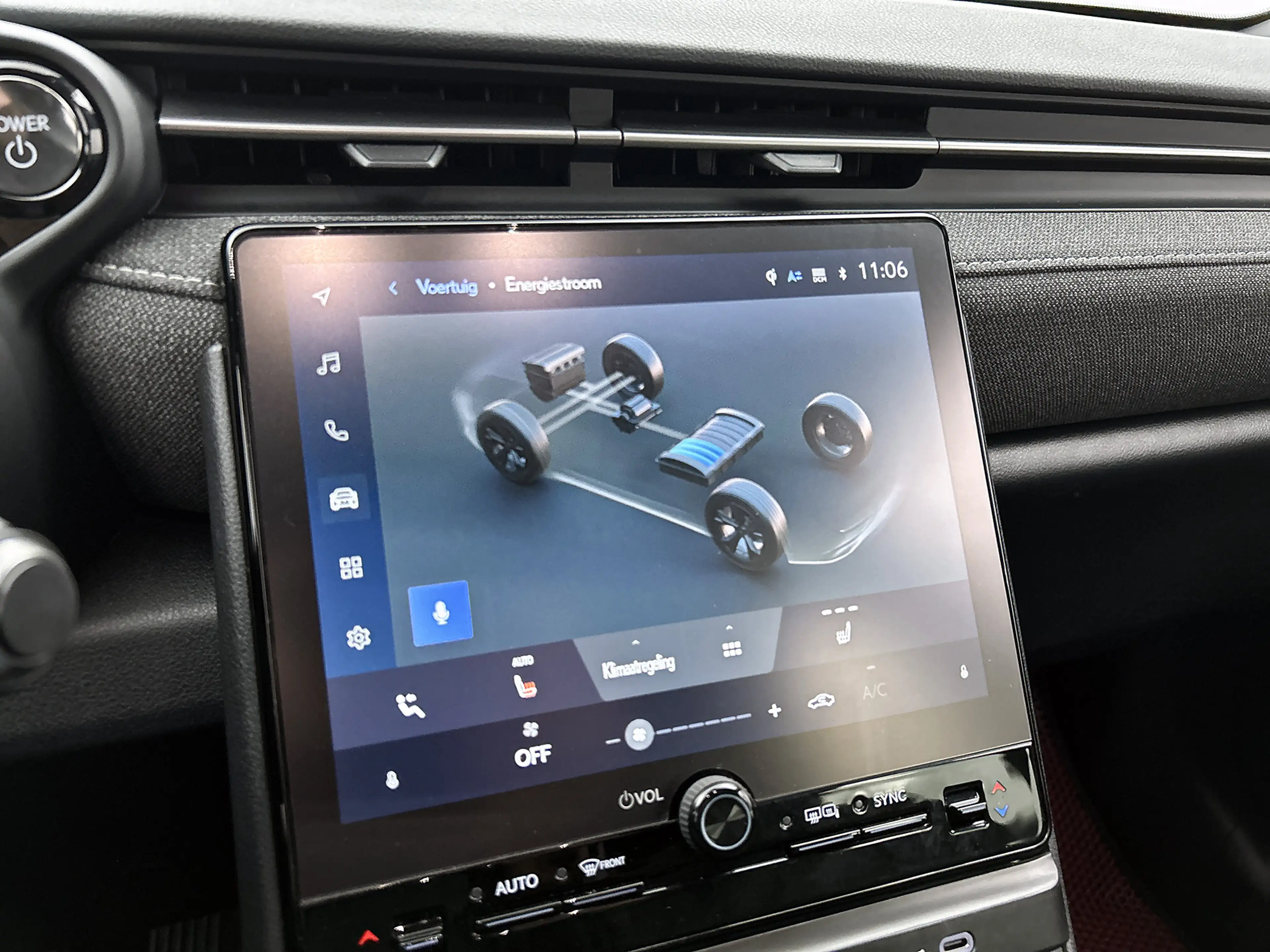 Lexus LBX Elegant 2WD — photo 9