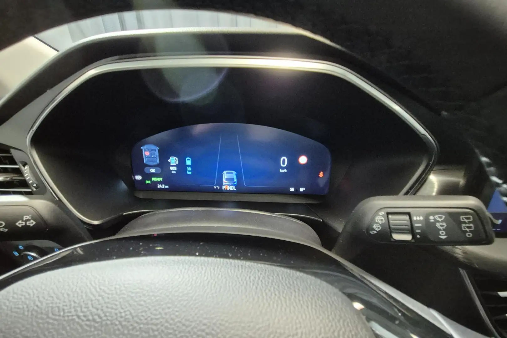 Ford Kuga 2.5 PHEV Titanium nieuw te bestellen Groen - 2