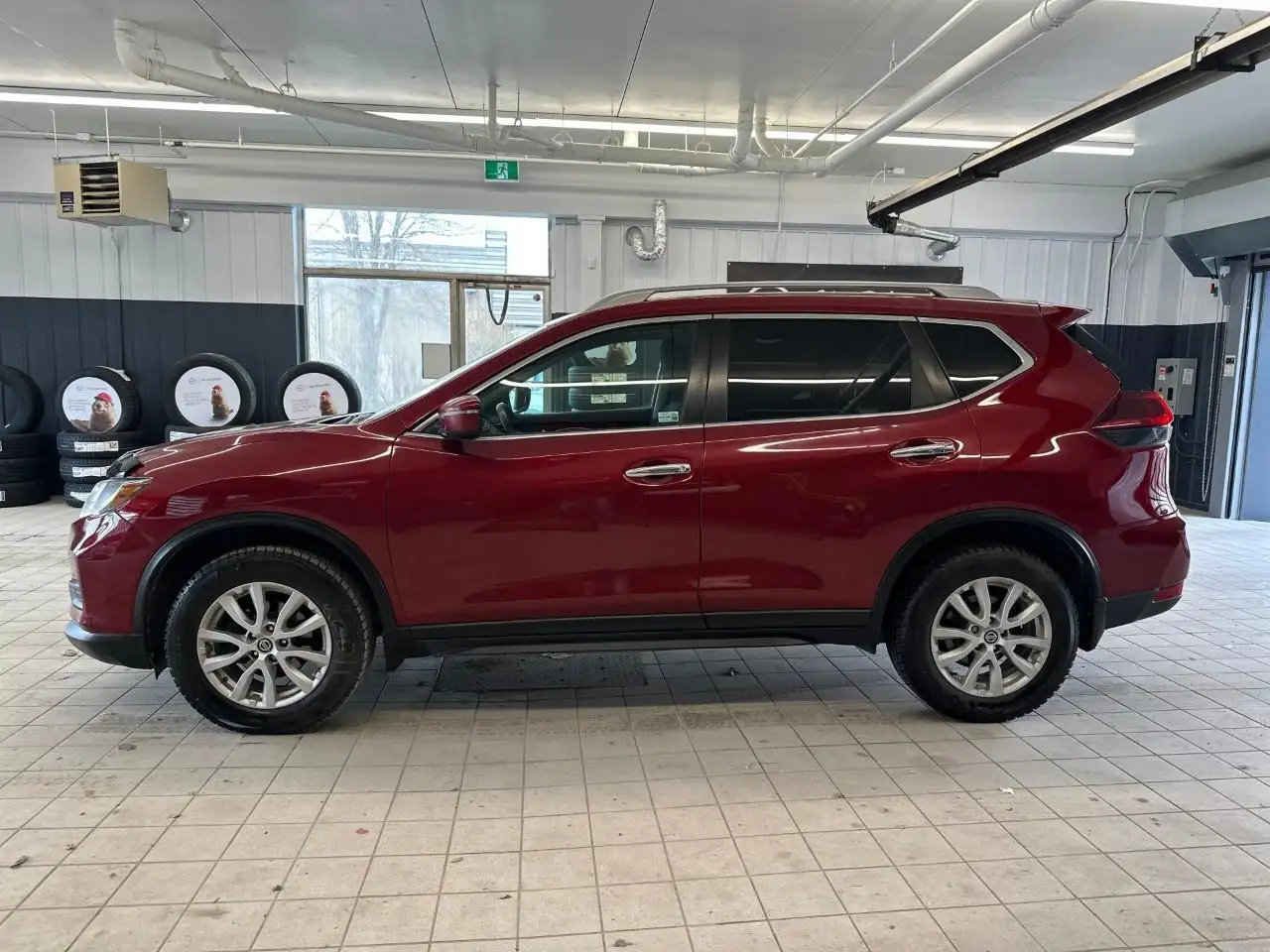Nissan Rogue снимка Nissan Rogue