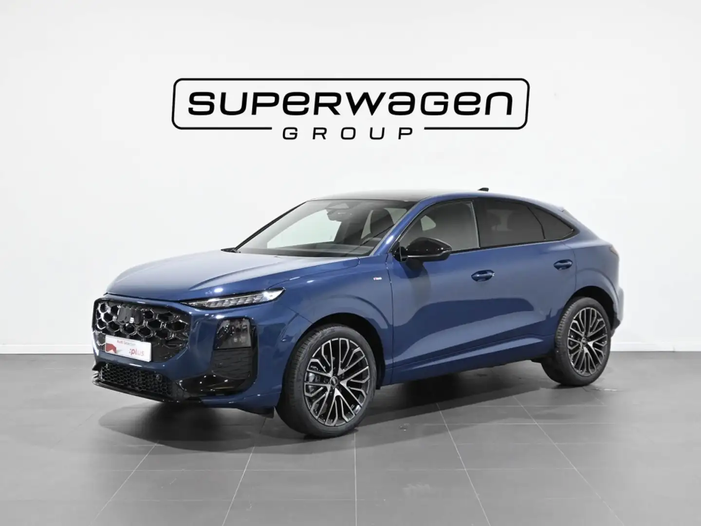 Audi Q3 Sportback 1.5 TFSI Black line S tronic 110kW Azul - 1