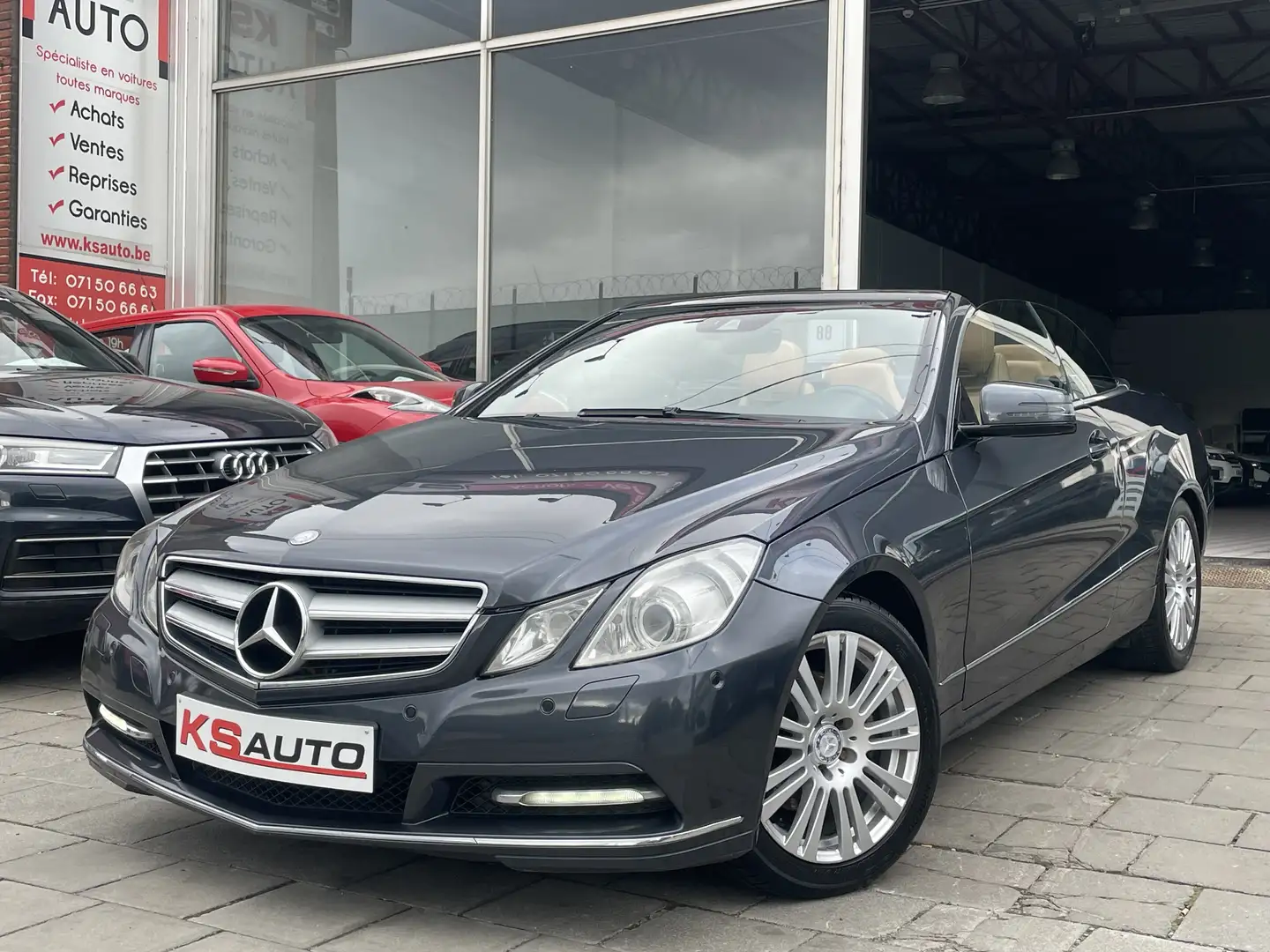 Mercedes-Benz E 220 CABRIOLET/333.503km/xenon/cuir/navi/camera/euro 5 Bleu - 1