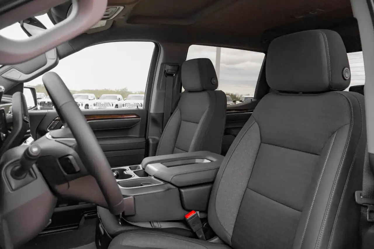 GMC Sierra 1500 снимка GMC Sierra 1500